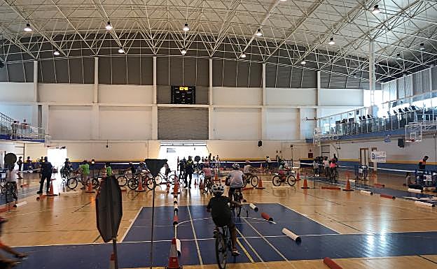 Imagen del encuentro, celebrado en el pabellón cubierto Rubén Ruzafa.