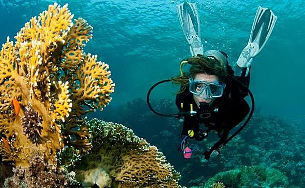 Submarinismo con ScubAzul.