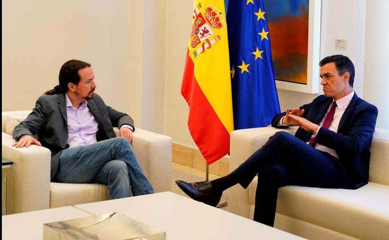 El PSOE redobla la presión sobre Iglesias para que acepte la oferta de Sánchez