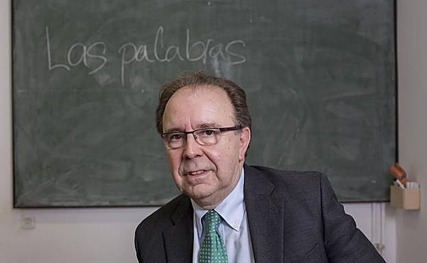 Pedro Álvarez de Miranda ocupa el sillón 'Q' de la RAE. 