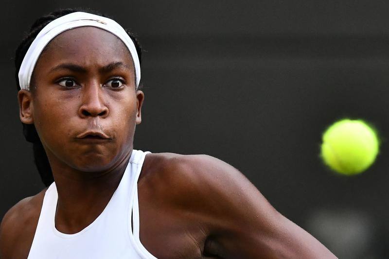 La estadounidense Cori Gauff, de 15 años, casi no podía creerse haber derrotado a la quíntuple campeona Venus Williams , pero, recuperada de la emoción, no ocultó su ambición de ganar Wimbledon.