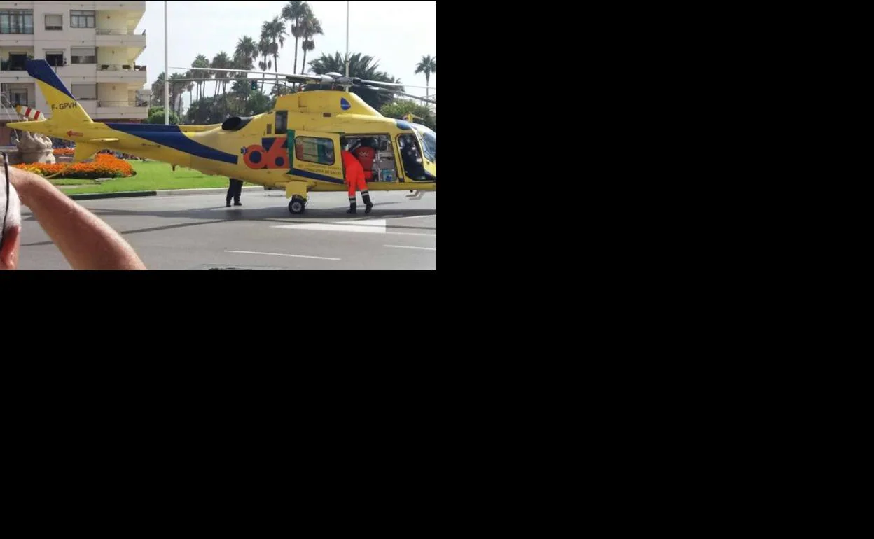 Imagen de archivo de un helicóptero del 061.