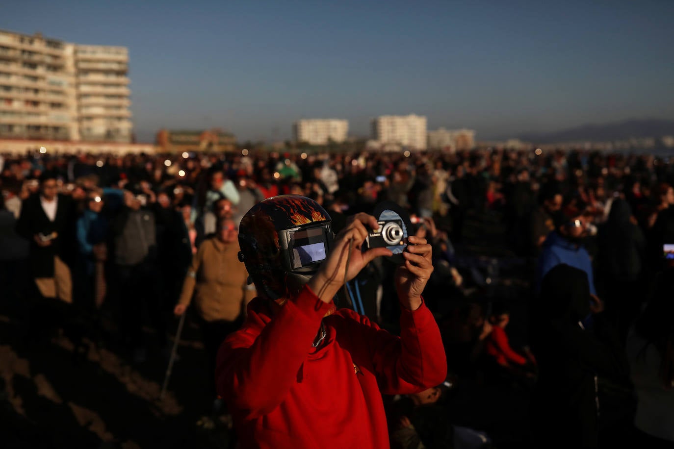 Fotos: En imágenes, el espectacular eclipse que oscureció Sudamérica