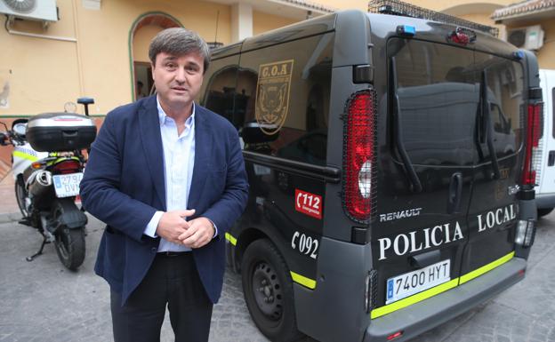 Avelino Barrionuevo, en las dependencias de la Jefatura de la Policía Local de Málaga.