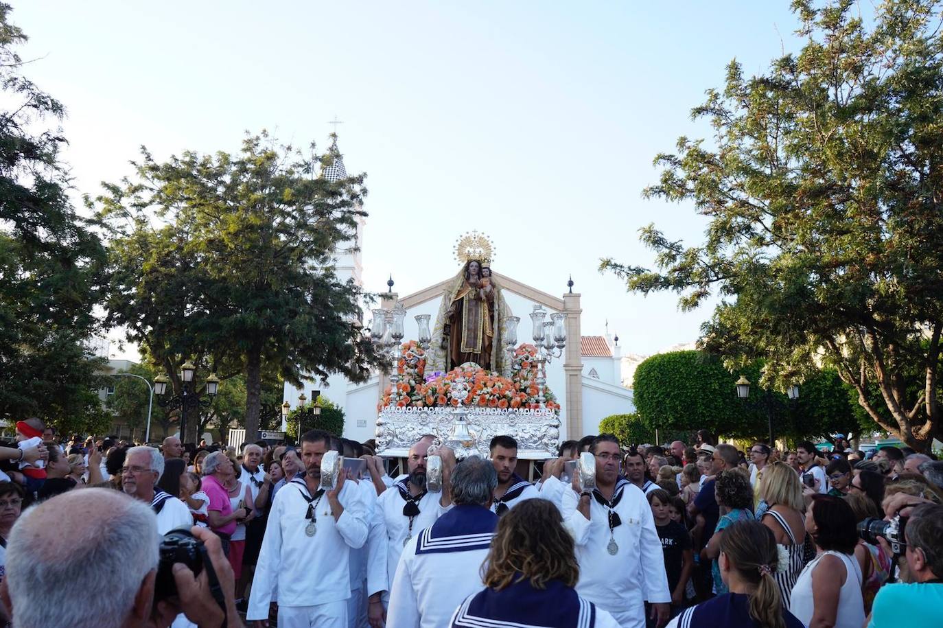 Procesión en La Cala del Moral. 