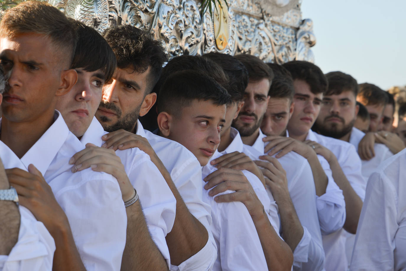 Marbella inicia los festejos del día de la Virgen del Carmen con un multitudinario Rosario de la Aurora