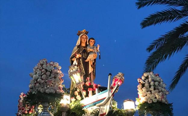 Galería. Caleta de Vélez. 