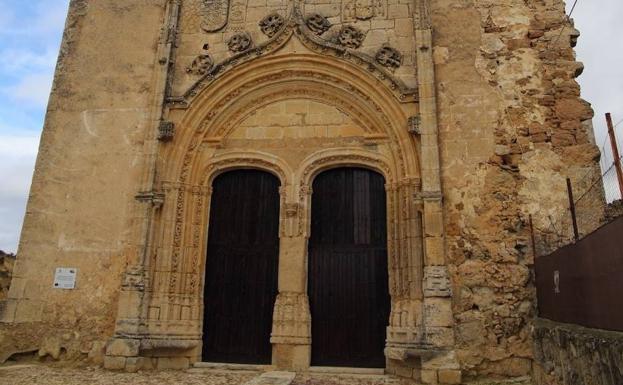 Beatriz de Bobadilla fue enterrada en el convento de Santa Cruz de Carboneras, en Cuenca