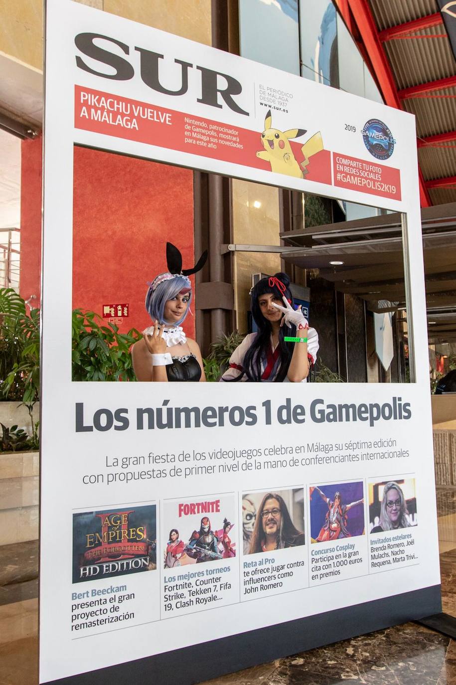 Las mejores imágenes de los participantes de Gamepolis en la portada especial de SUR. 
