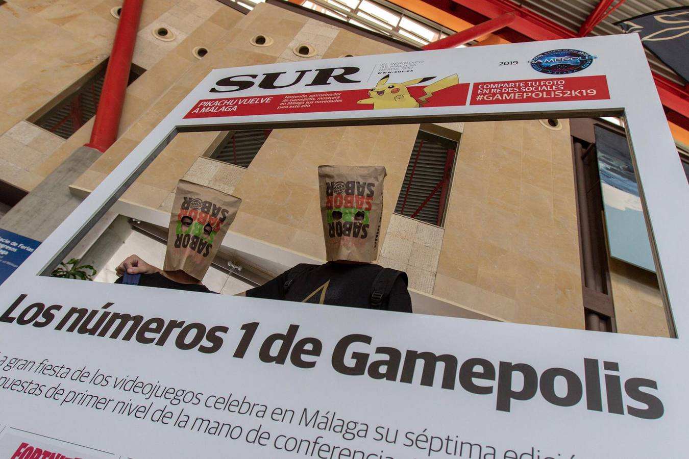 Las mejores imágenes de los participantes de Gamepolis en la portada especial de SUR. Imagen de la jornada del sábado