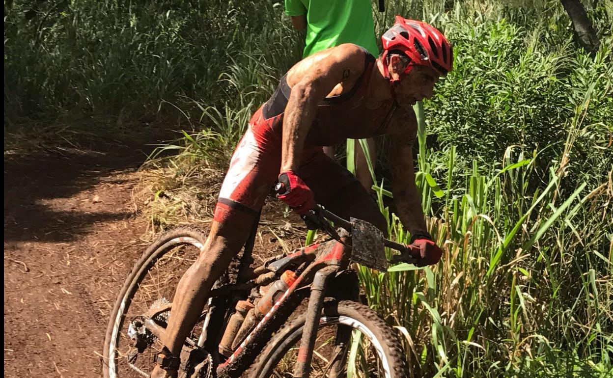 Rubén Ruzafa gana el XTerra en Italia y logra la clasificación para el Mundial de Maui