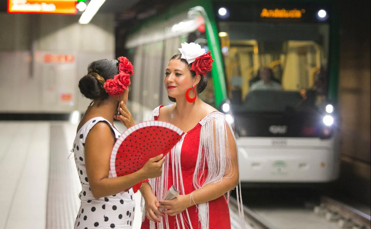 Metro de Málaga amplía el horario del servicio durante la feria