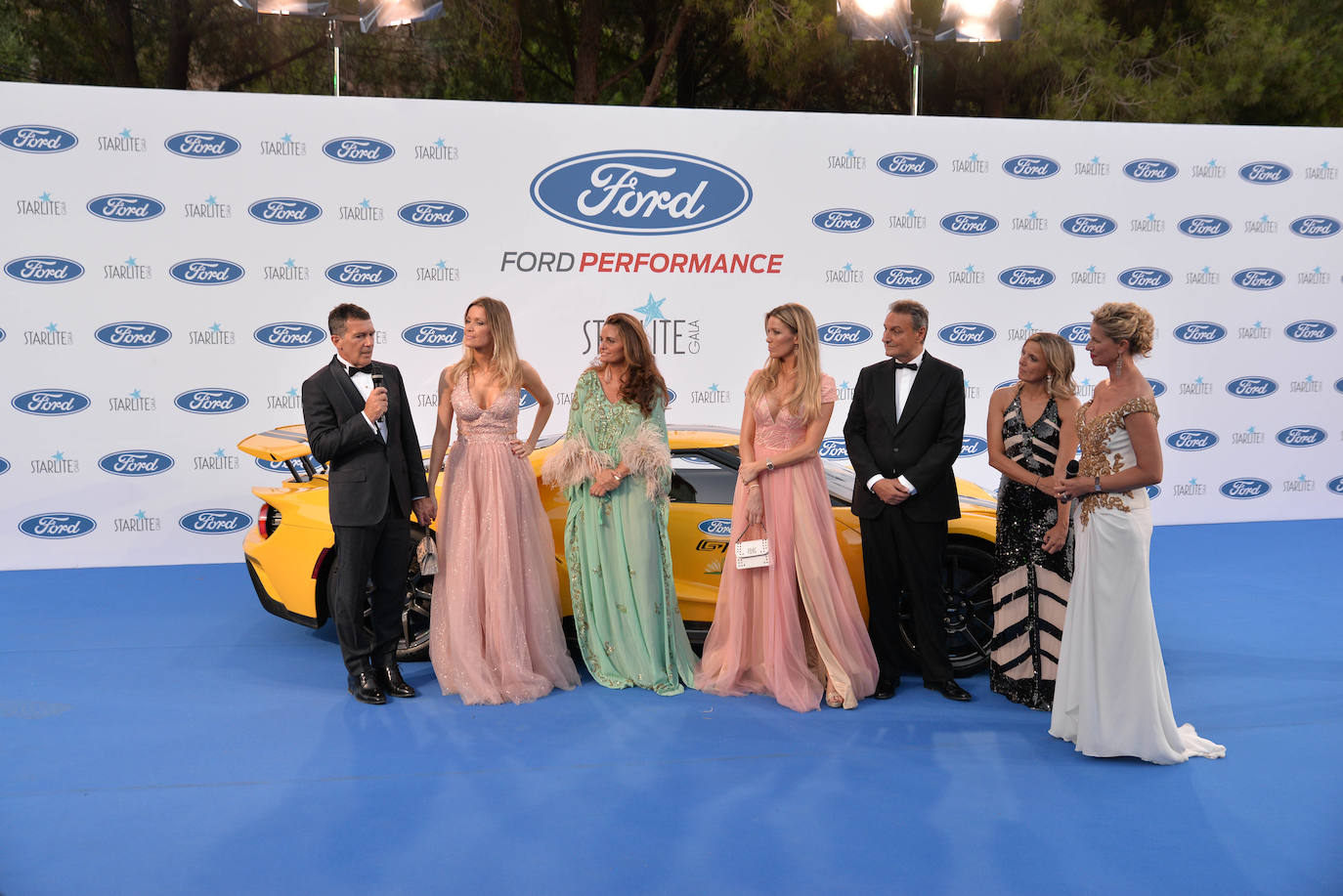 Fotos: La alfombra roja de lujo en los 10 años de solidaridad de Starlite