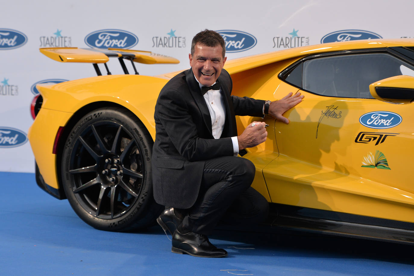 Fotos: La alfombra roja de lujo en los 10 años de solidaridad de Starlite