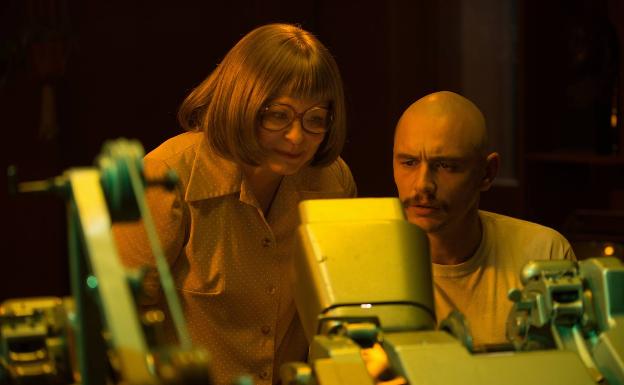 Jacki Weaver y James Franco, durante el rodaje de 'Zeroville'. 