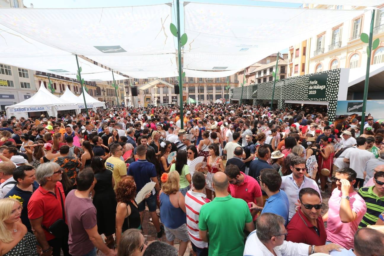 Las mejores imágenes de la jornada del jueves 15 de la Feria de Málaga