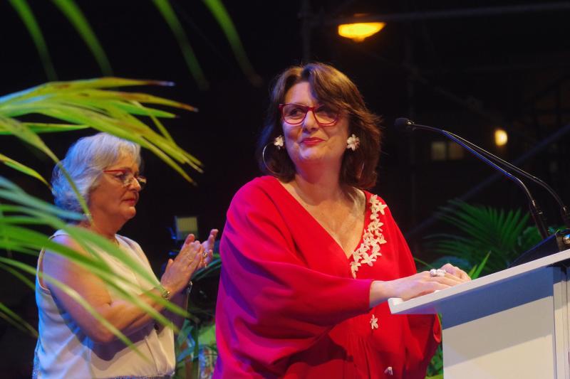 El sentido pregón de Adelfa Calvo