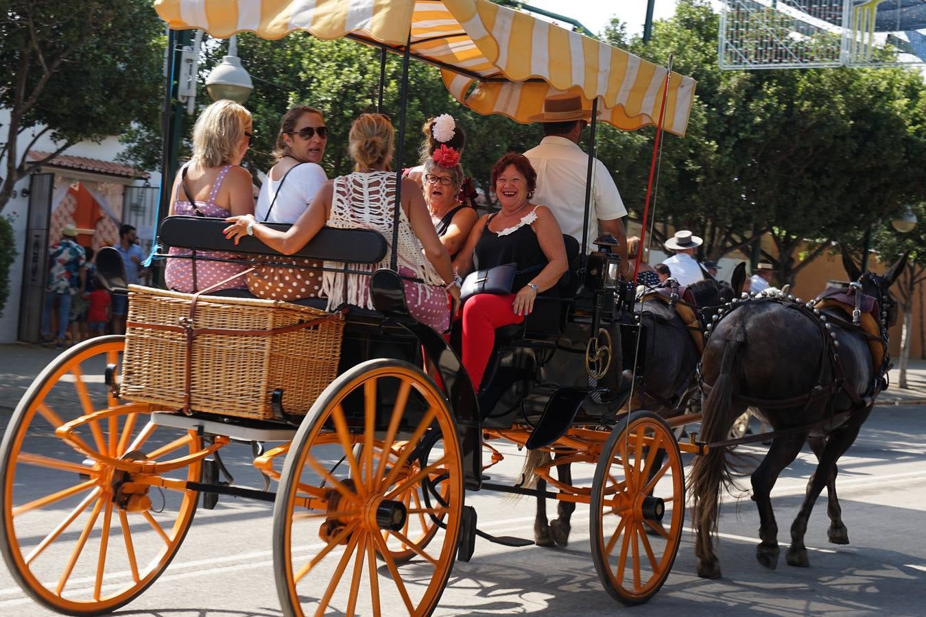 Así se ha vivido la jornada en la Feria de Málaga en el ecuador de la fiesta