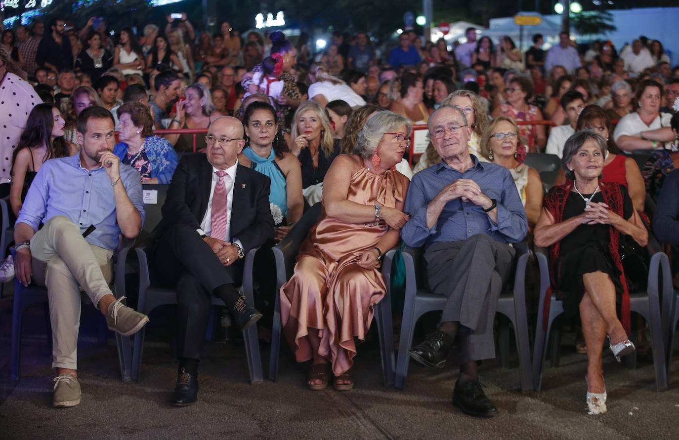 Un total de 32 chicas y los 16 chicos participaron en la gala presentada por Rocío Alba y Pepelu Ramos y que contó con la actuación de Virginia Gámez.