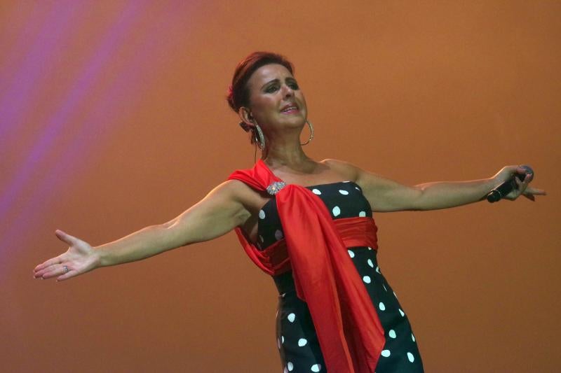 La artista jerezana fue una de las grandes protagonistas de la noche, mientras que distintos artistas hicieron un repaso por lo mejor de la copla.