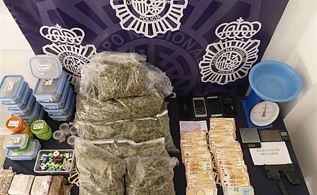 Imagen difundida por la Policía Nacional en 2018 tras el cierre del club que ha vuelto a ser precintado. 