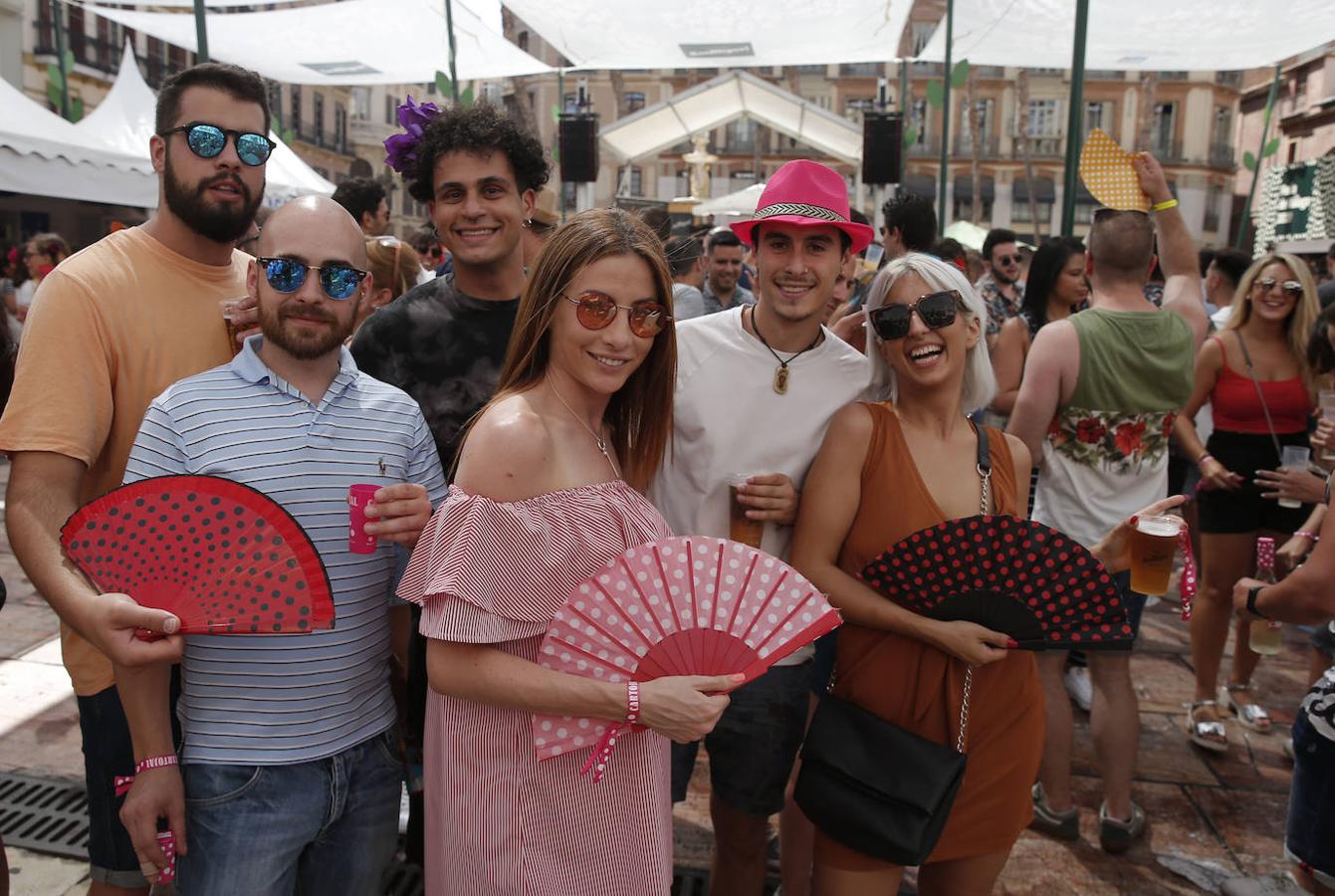 Miles de malagueños visitan el Real y el Centro en la recta final de la fiesta. 