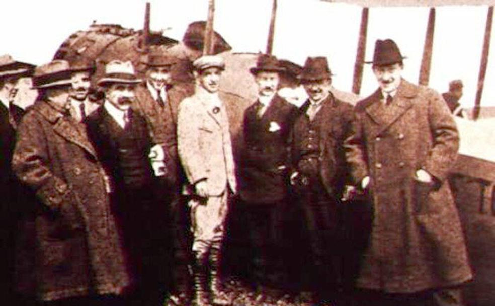 Primer avión que aterrizó en El Rompedizo en 1919. 