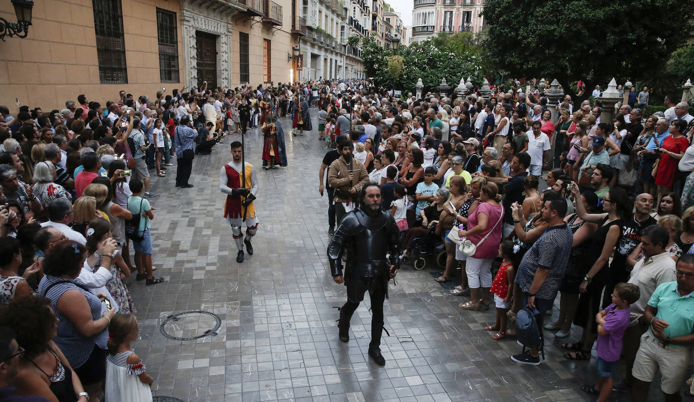 Más de 200 figurantes participan en esta octava edición, que contó con el pintor Antonio Montiel como el rey Fernando