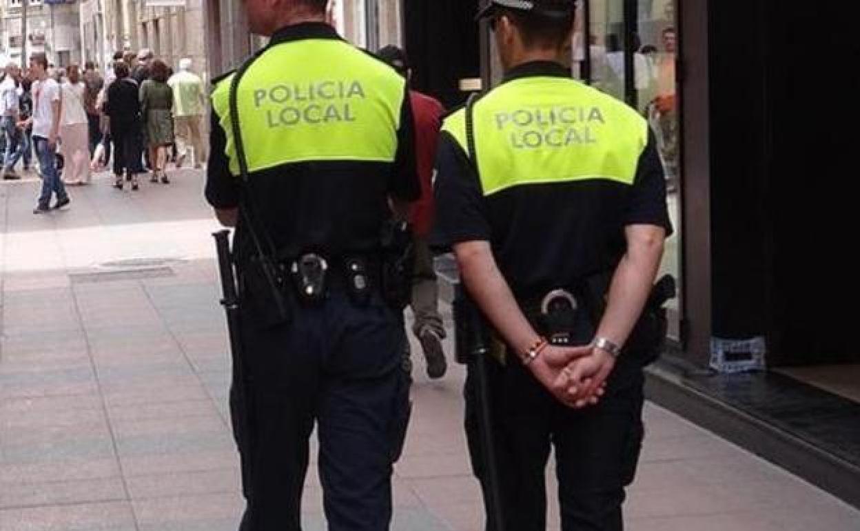 Agentes de la Policía Local de Málaga en una imagen de archivo. 