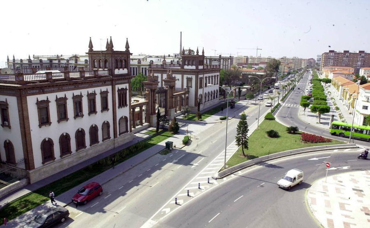 El tráfico vuelve a la zona cortada en la avenida Sor Teresa Prat