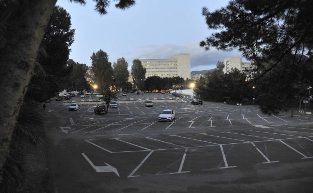 Aparcamientos del Civil donde estaba previsto construir el hospital. 