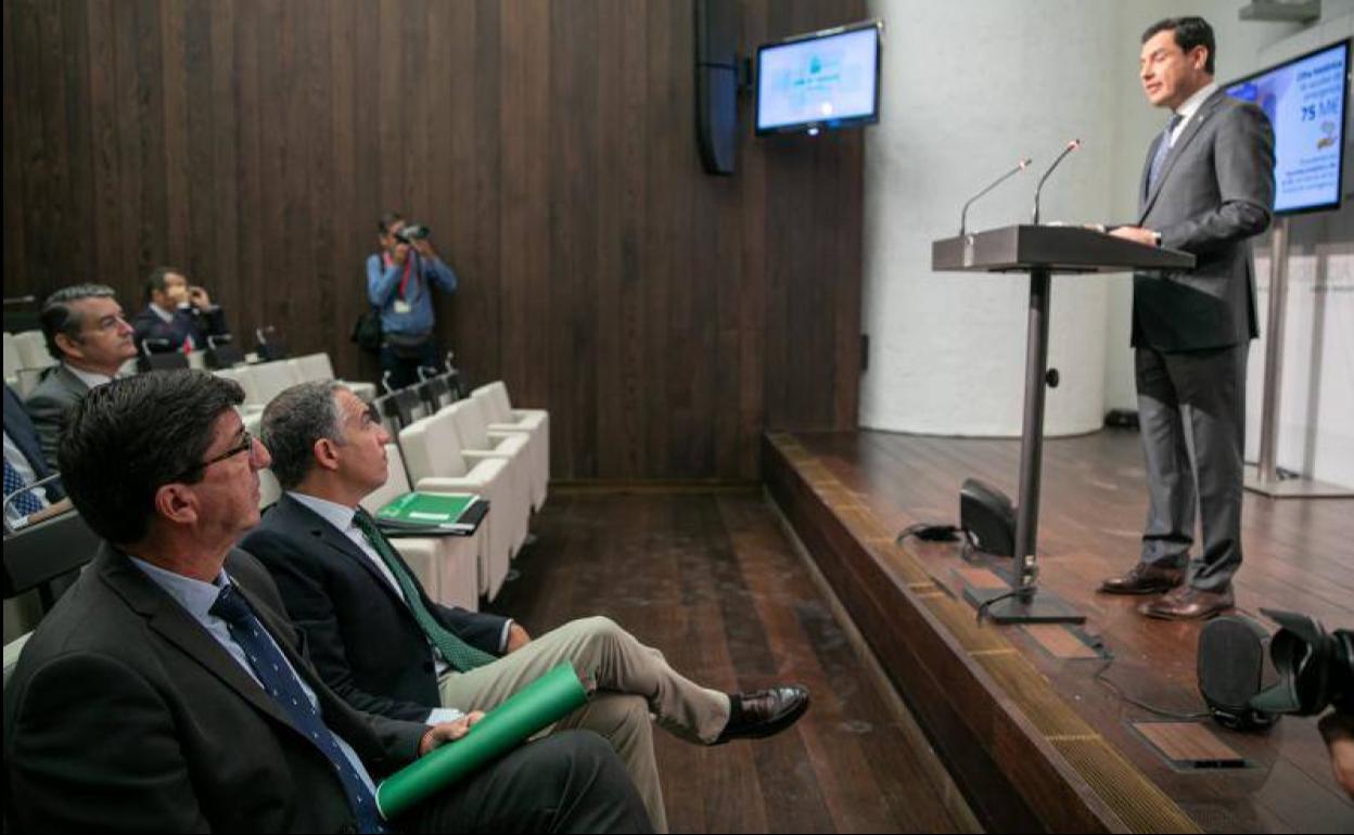 Rueda de prensa de Moreno posterior a la reunión semanal del Consejo de Gobierno. 