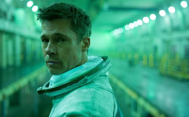 Brad Pitt, un astronauta en busca de sí mismo en 'Ad Astra'.