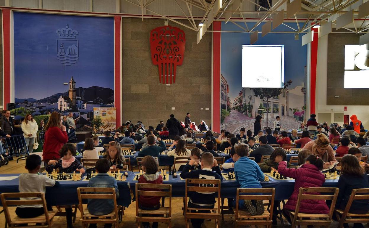 Una de las actividades de ajedrez organizadas por el Ayuntamiento 