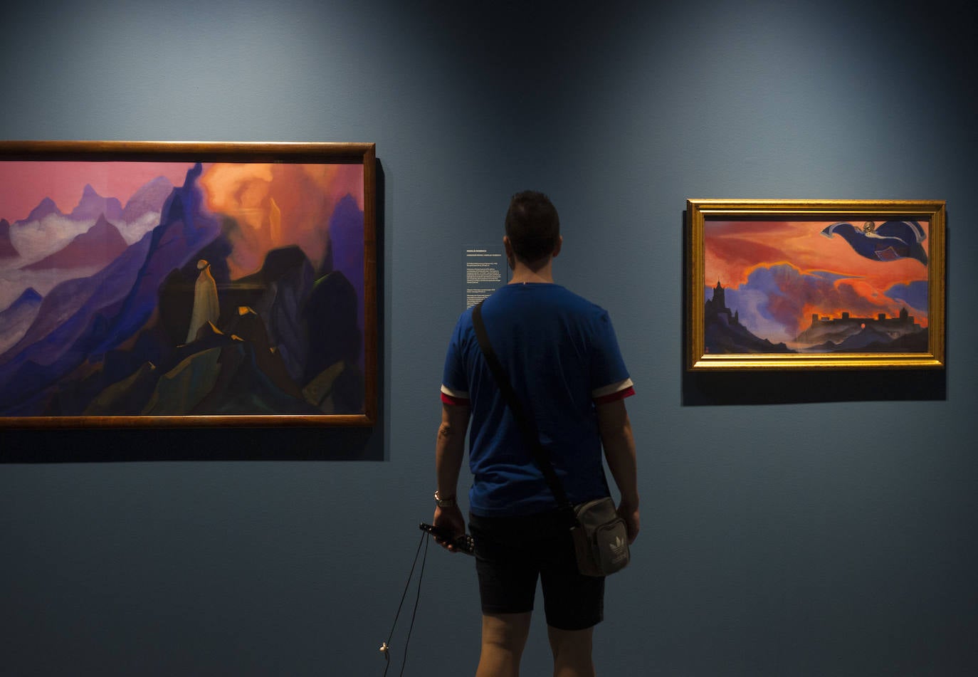 La Colección del Museo Ruso de Málaga descubre la figura expansiva del artista, viajero y promotor cultural en la muestra 'En busca de Shambala'.