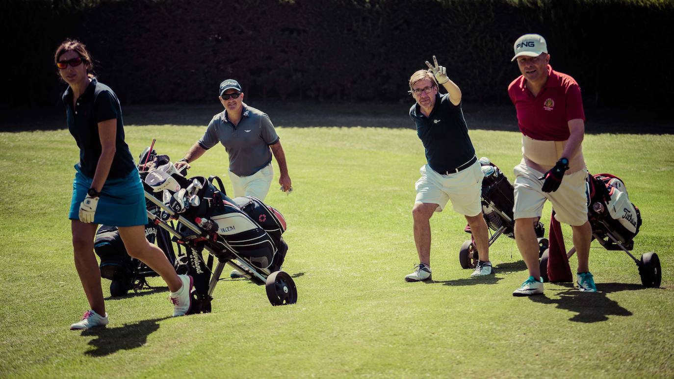 El Candado celebra su torneo de ‘Golf y gastronomía’. En la foto, Hortensia Laque, Alejandro Camps, José Aldecoa y Emilio Palacios.