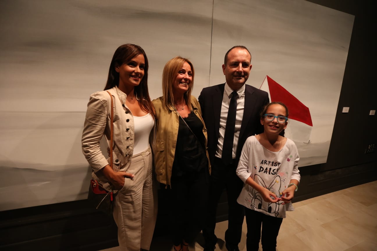 La Sala Italcable abrió sus puertas a esta su primera muestra pictórica