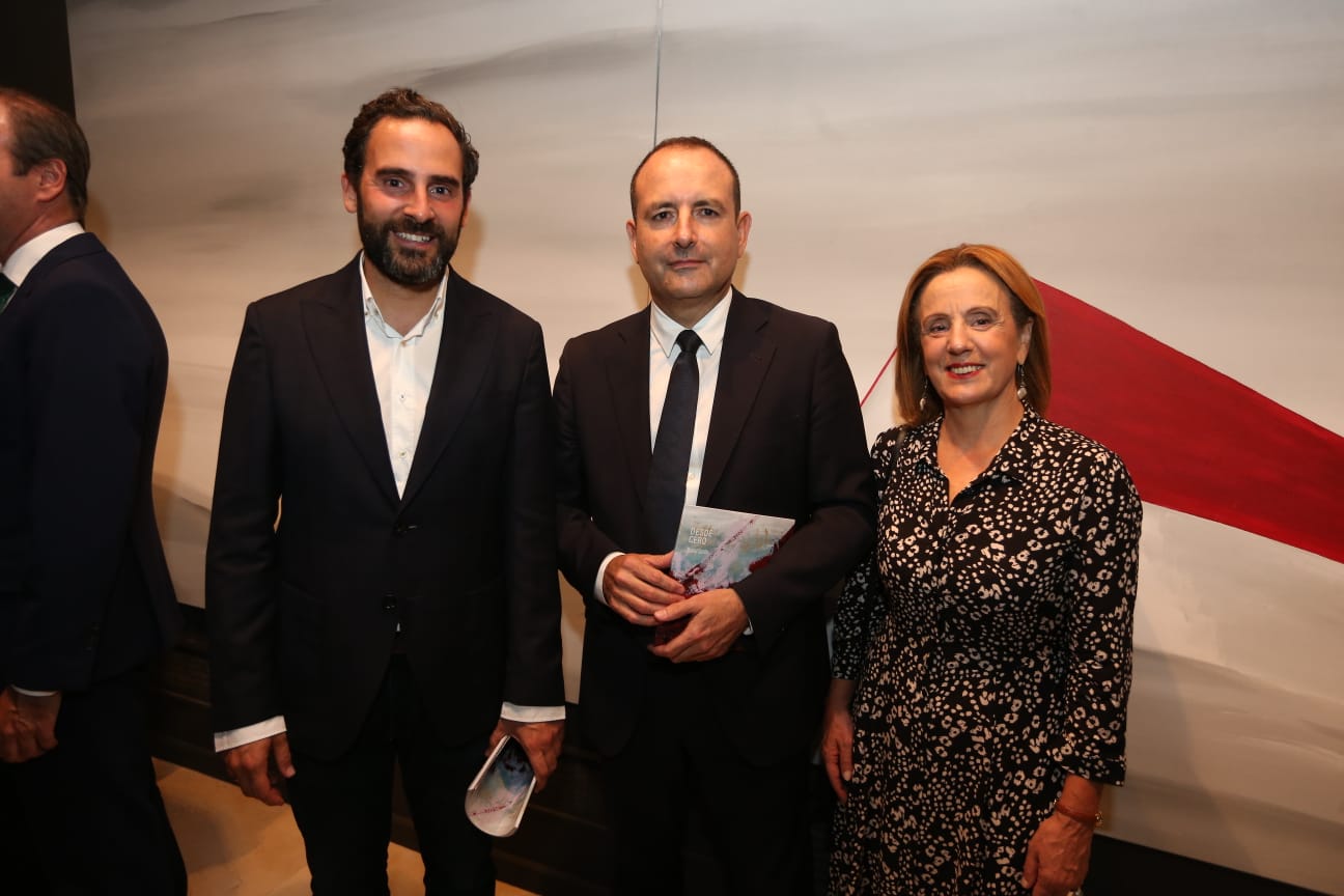 La Sala Italcable abrió sus puertas a esta su primera muestra pictórica