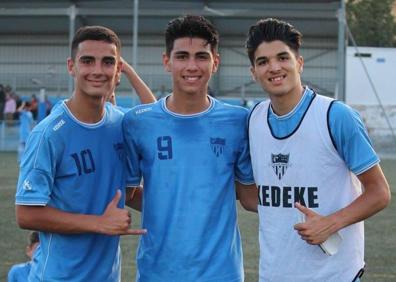 Imagen secundaria 1 - Fotos de su paso por el CD 26 de Febrero.