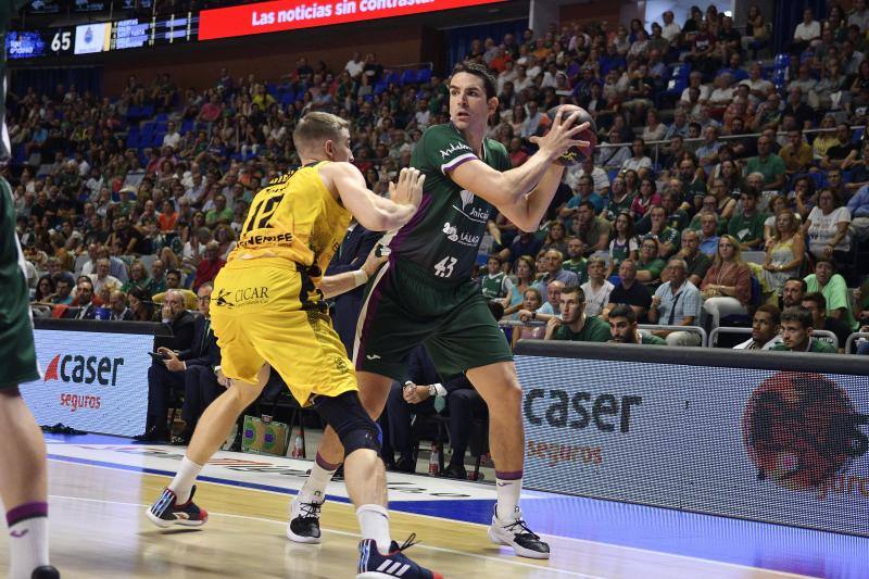 10º. Carlos Suárez. Con los cuatro puntos que anotó en la pista del Asseco Arka polaco en la segunda jornada de Eurocup llegó a la cifra de 2.063 puntos, superando a Nedovic, aunque en 352 partidos. Poco a poco, el de Aranjuez se está colando en casi todos los registros históricos del club