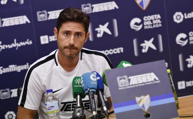 Víctor: «Para nosotros no es noticia que se juegue el partido»