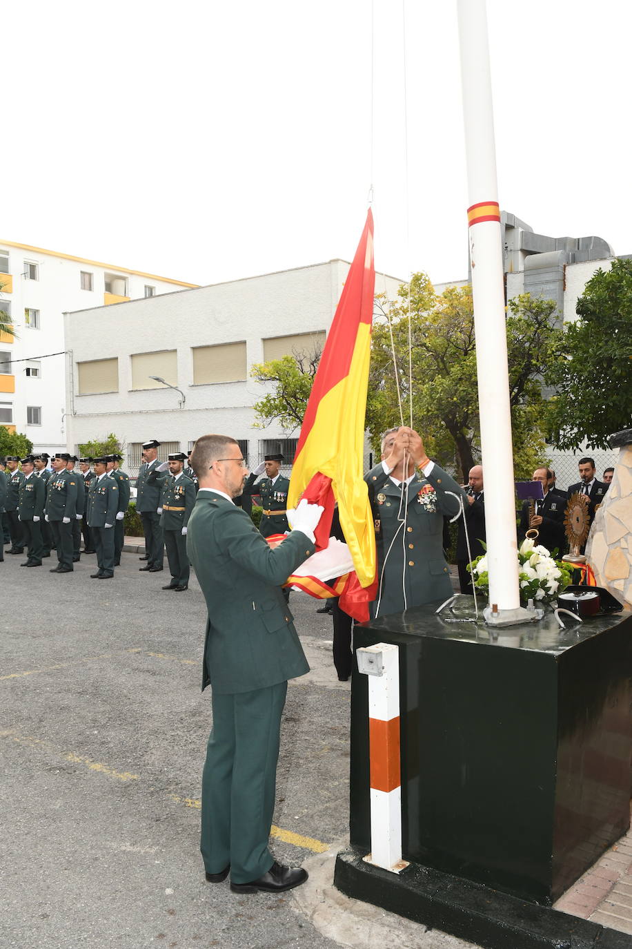 La alcaldesa, Ángeles Muñoz, asiste al acto institucional con motivo de la Festividad del Pilar. 