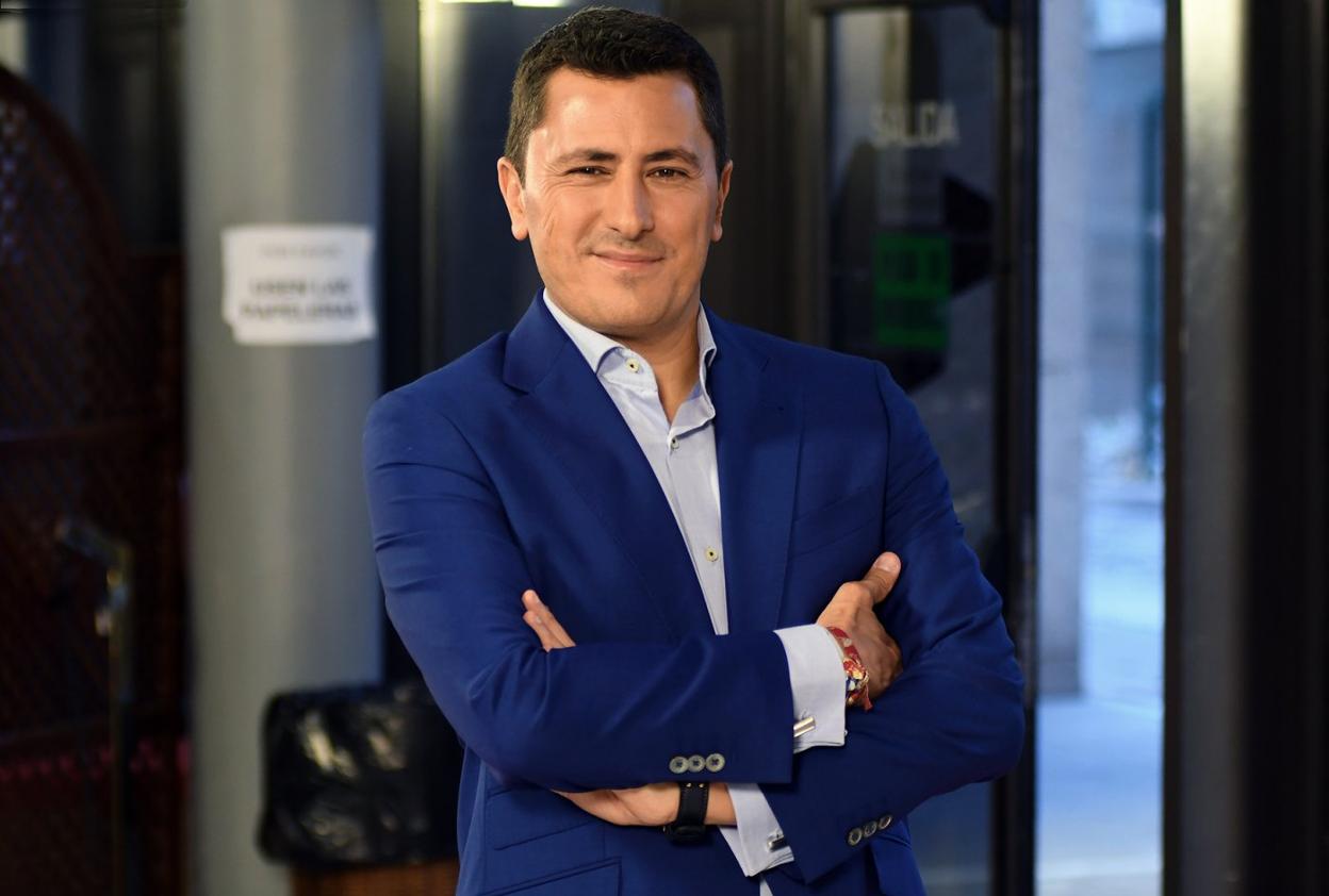 El periodista onubense Jesús María Montes es el nuevo presentador de los informativos del fin de semana en Canal Sur TV. 