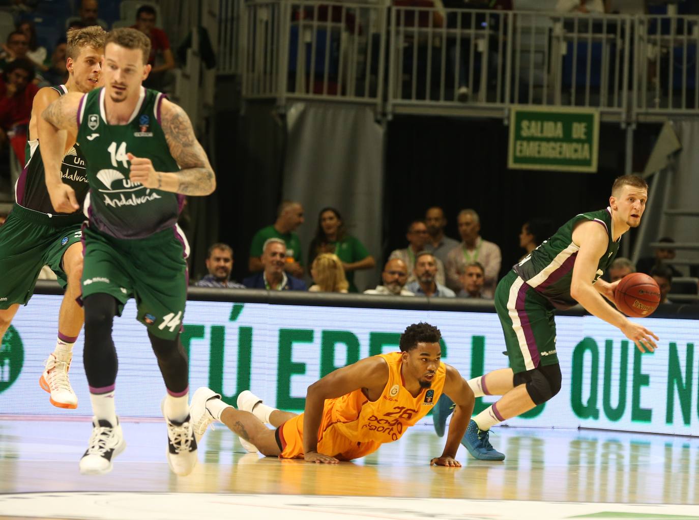 Las mejores fotos del Unicaja-Galatasaray disputado en el Palacio