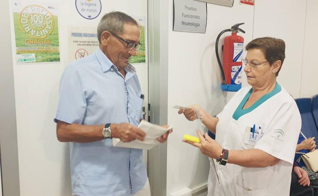 El Clínico implanta un sistema que evita llamar a los pacientes por su nombre en las consultas por confidencialidad