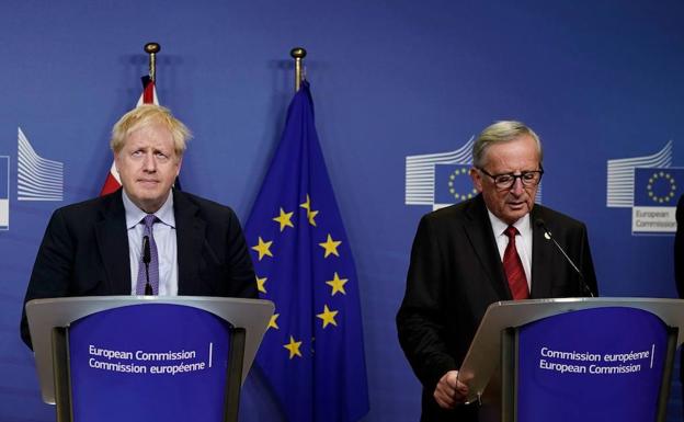 La UE y Reino Unido anuncian un acuerdo para el 'brexit'