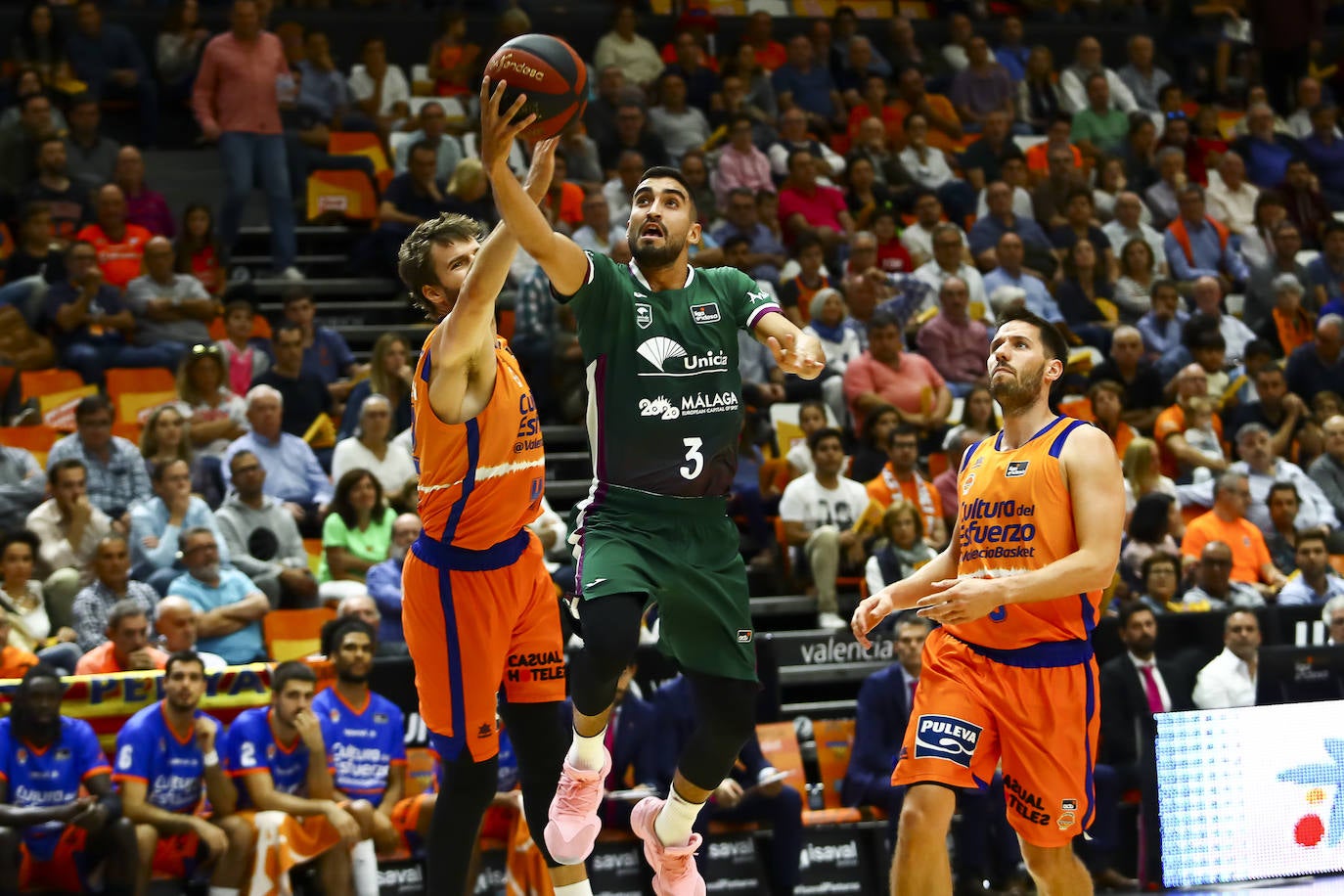 El Unicaja hizo un gran partido en Valencia 