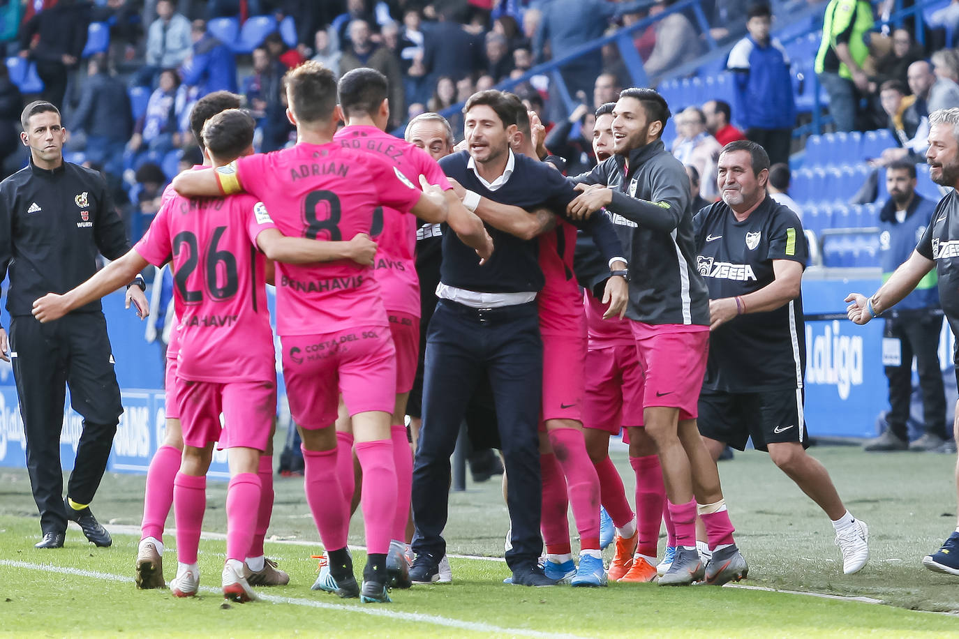 Las mejores imágenes de la victoria del Málaga en Riazor 