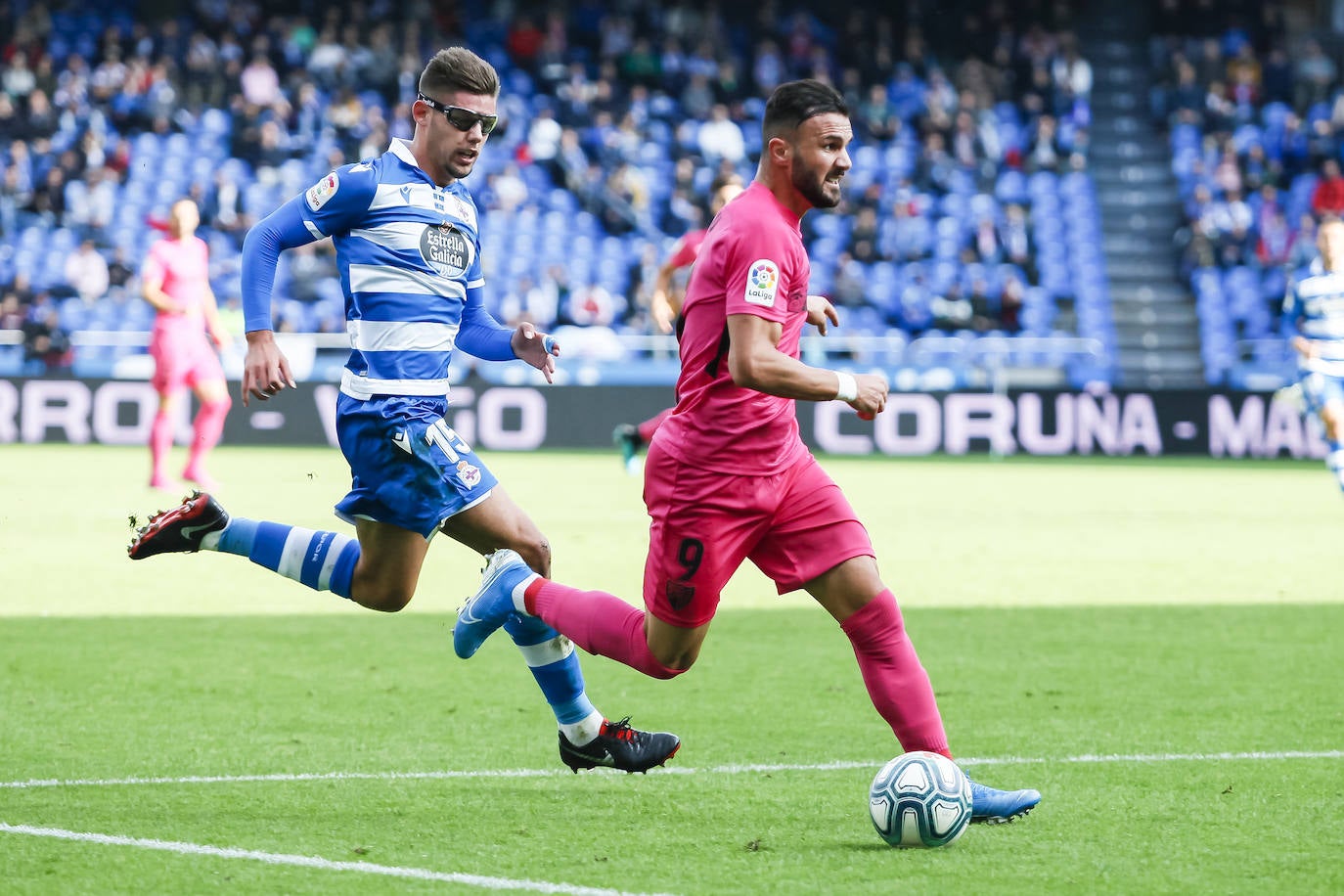 Las mejores imágenes de la victoria del Málaga en Riazor 