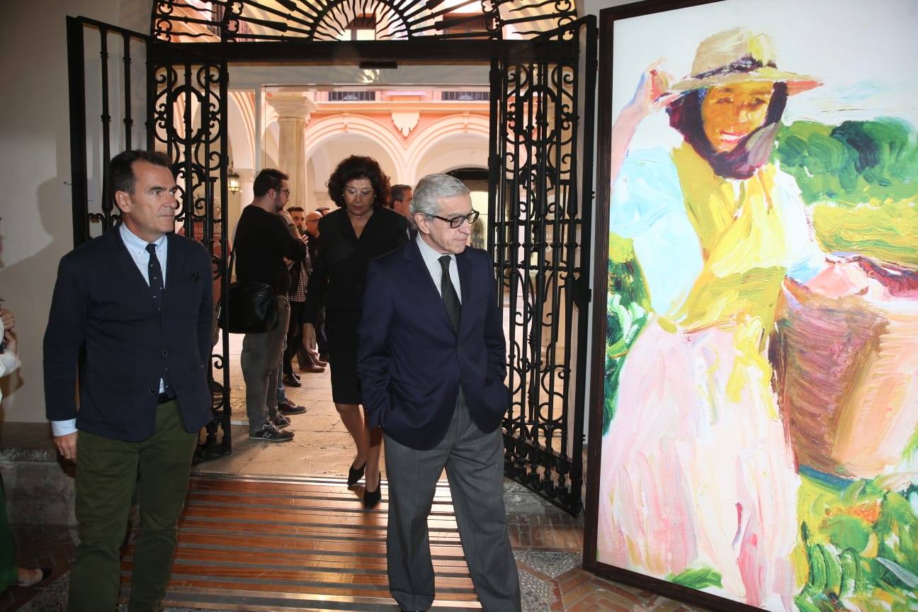 La muestra inaugural duplica el número de obras de la exhibición procedente de Sevilla hasta superar el centenar de piezas. 